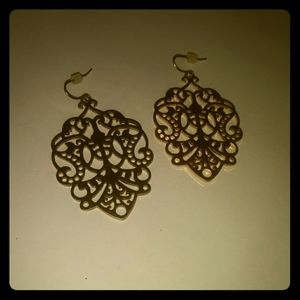 Gold earrings